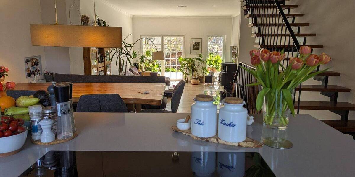 Reihenmittelhaus Hamburg Bramfeld - 4 Zimmer, 127 m&sup2;, 599.000&euro; | Angebot:26116046