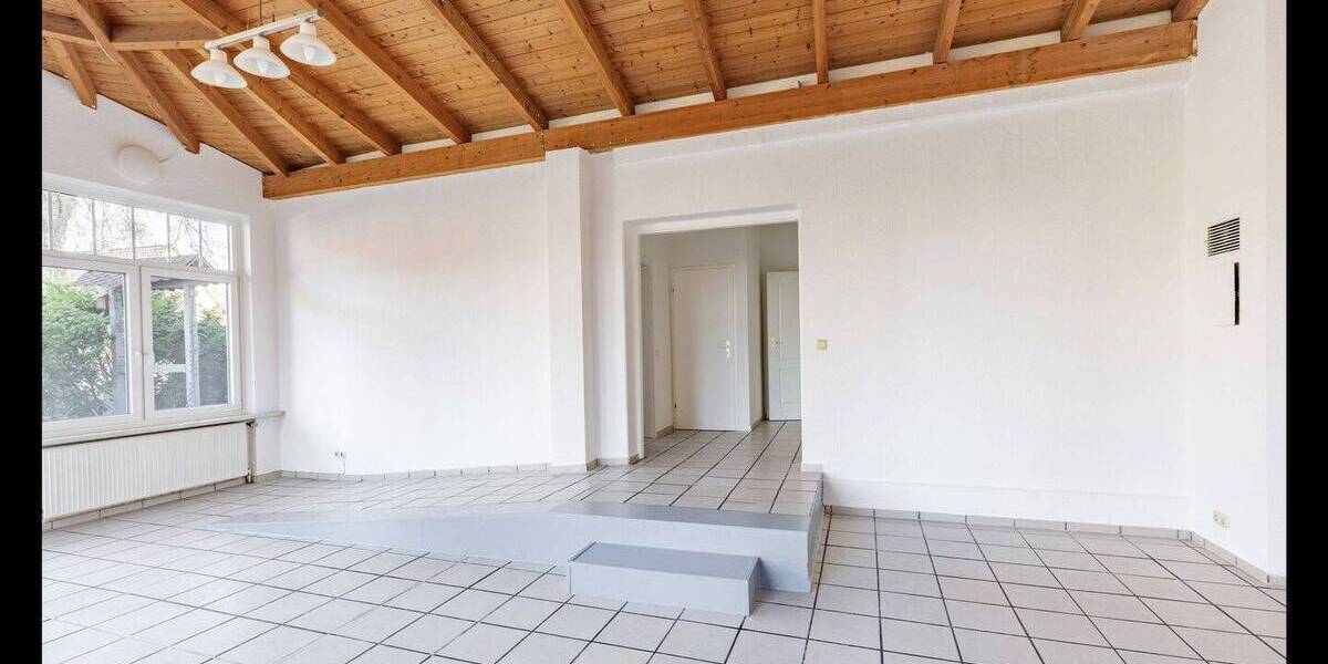 Etagenwohnung Quickborn - 3 Zimmer, 99 m&sup2;, 1.100&euro; | Angebot:26846367