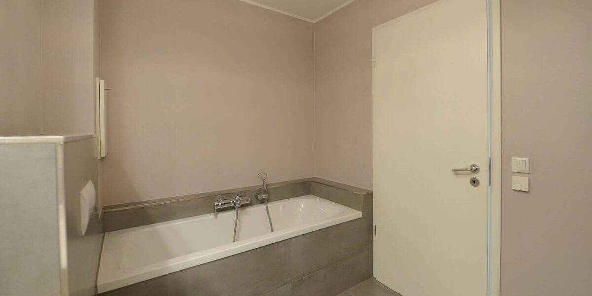 Mehrfamilienhaus, Wohnhaus Hamburg / Lokstedt Lokstedt - 7 Zimmer, 168 m&sup2;, 1.340.000&euro; | Angebot:26715080