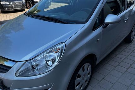 Opel Corsa 98.500 km 3.500 &euro; Pinneberg 25421