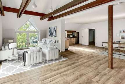 Wohnung zum Mieten in Quickborn 1.600 € 179 m² 5 zimmer