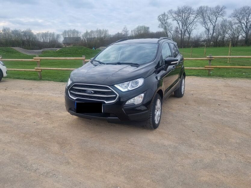 Ford EcoSport 30.000 km 11.999 € Hamburg 20148