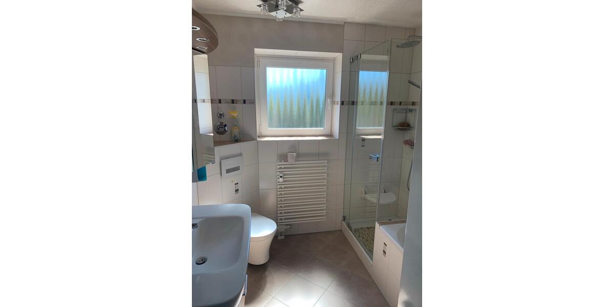 Etagenwohnung Ellerau - 4 Zimmer, 101 m&sup2;, 280.000&euro; | Angebot:26600972