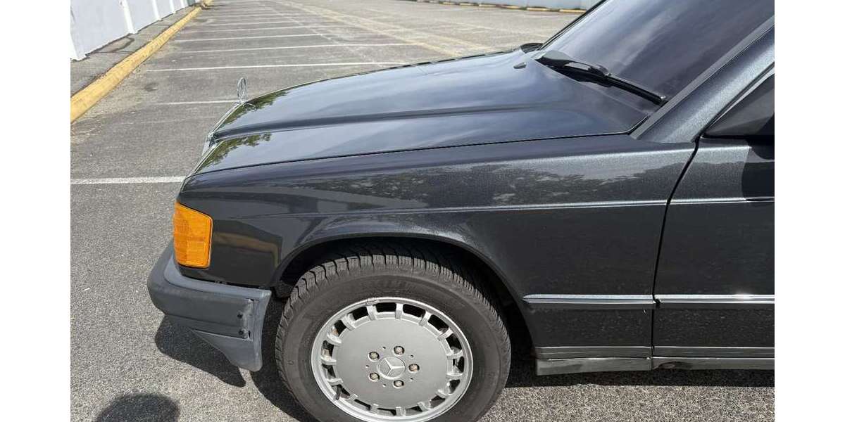 Mercedes-Benz 190 180.000 km 6.500 € Hamburg 21129