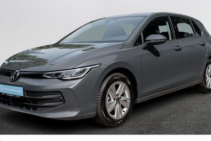 VW Golf 2.660 km 32.990 € Hamburg 22457