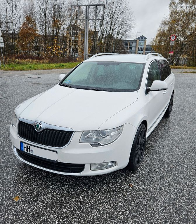 Skoda Superb 180.500 km 9.999 € Hamburg 22049