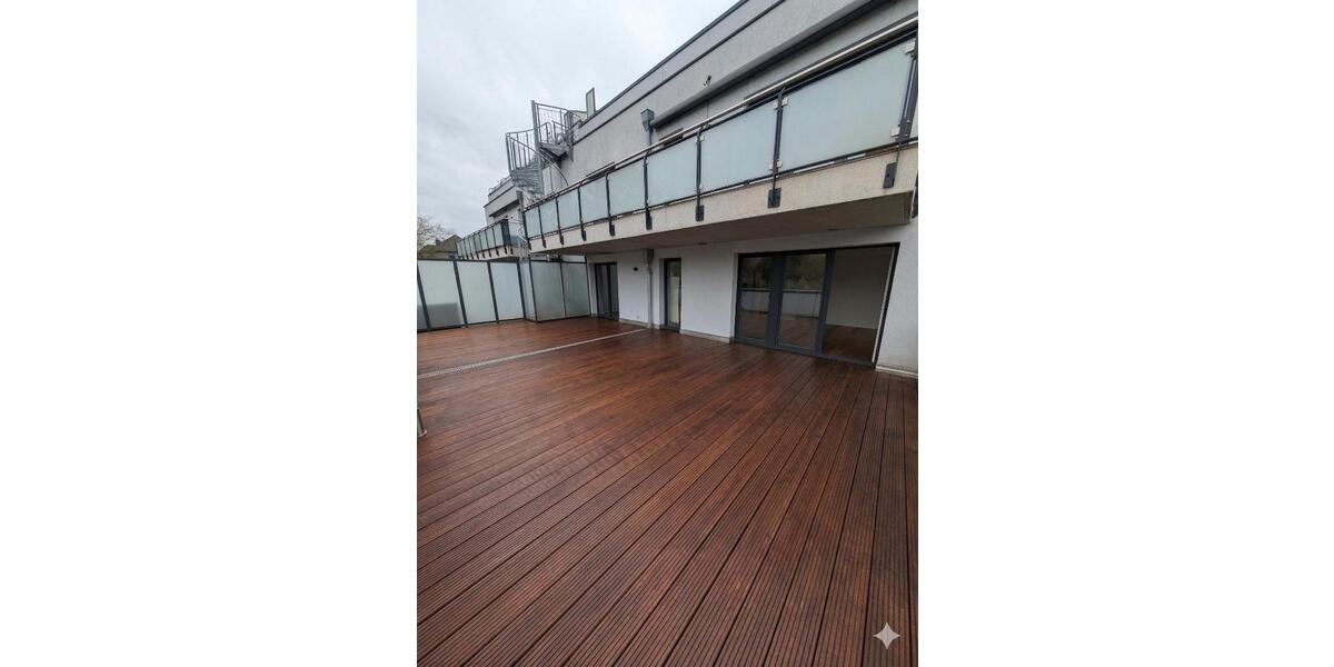 Terrassenwohnung Hamburg Schnelsen - 4 Zimmer, 109 m&sup2;, 2.490&euro; | Angebot:26221481
