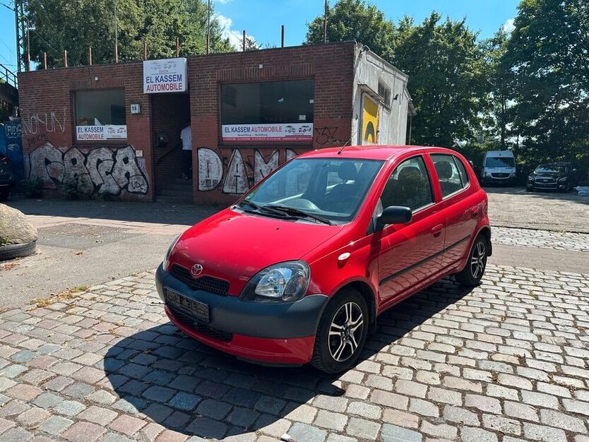 Yaris