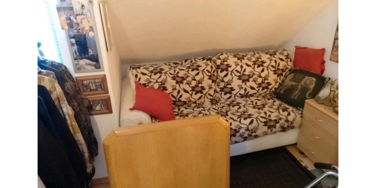 Dachgeschoßwohnung Hamburg Groß Borstel - 1 Zimmer, 35 m&sup2;, 653&euro; | Angebot:26342957