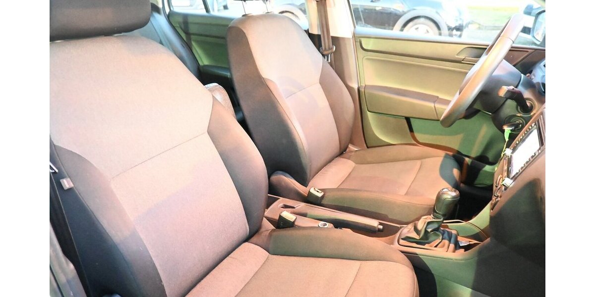 Skoda Rapid Spaceback 1.2 NAVI!!! Steuerkette neu!!! 175.000 km 6.660 &euro; Seevetal - Hittfeld 21218