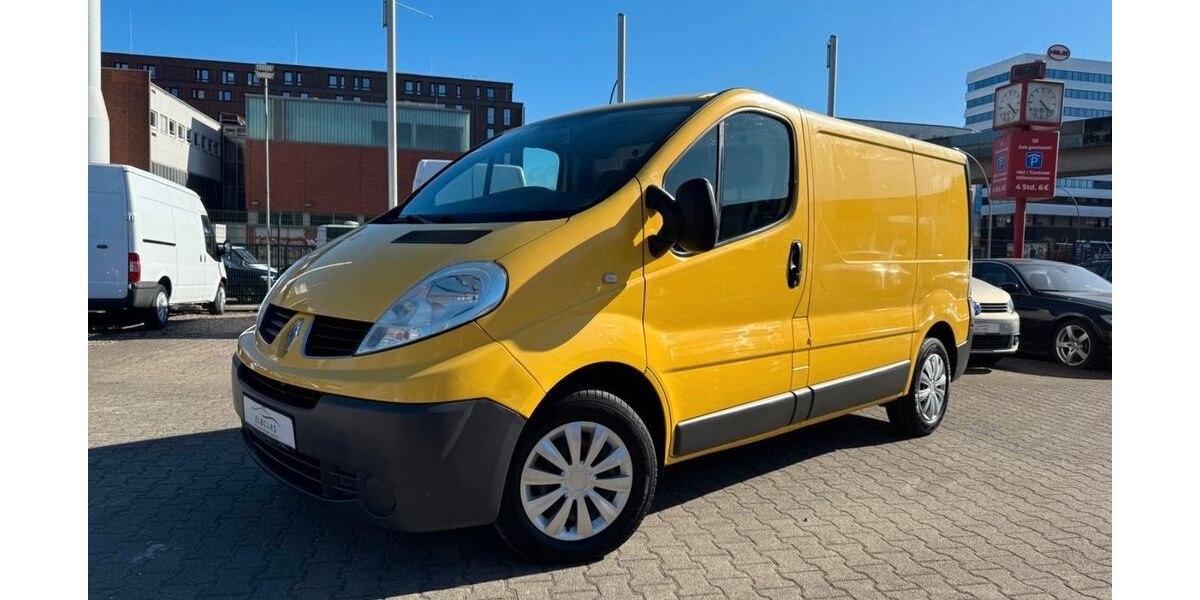 Renault Trafic 126.800 km 8.490 &euro; Hamburg 20097
