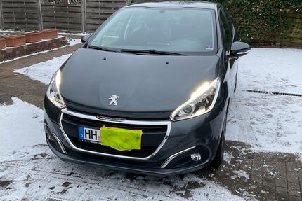 Peugeot 208 38.000 km 6.950 &euro; Hamburg 22457
