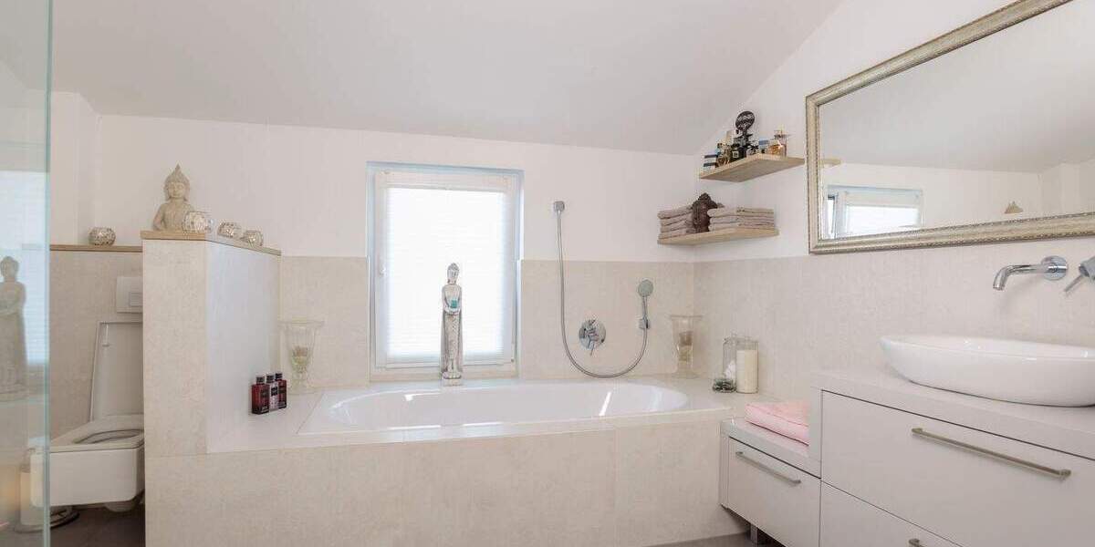 Doppelhaushälfte Hamburg Sasel - 5 Zimmer, 120 m&sup2;, 499.800&euro; | Angebot:25775453