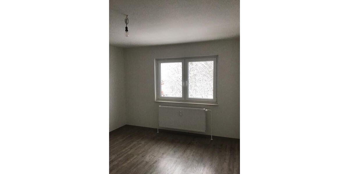 Etagenwohnung Geesthacht - 4 Zimmer, 85 m&sup2;, 770&euro; | Angebot:25601600