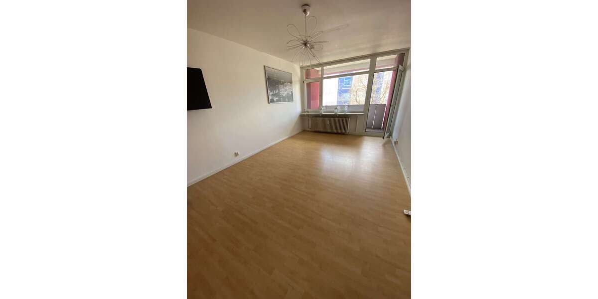 Etagenwohnung Hamburg Barmbek-Süd - 1 Zimmer, 36 m&sup2;, 573&euro; | Angebot:27141335