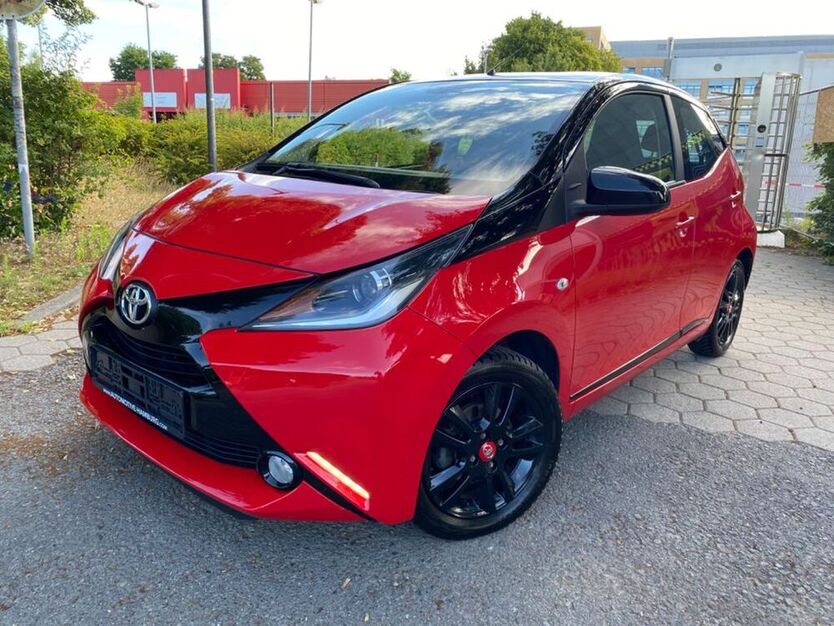 Aygo (X)