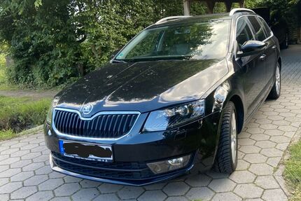 Skoda Octavia 132.236 km 8.999 &euro; Hamburg 22145