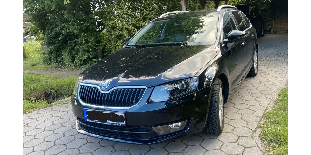 Skoda Octavia 132.236 km 9.499 &euro; Hamburg 22145