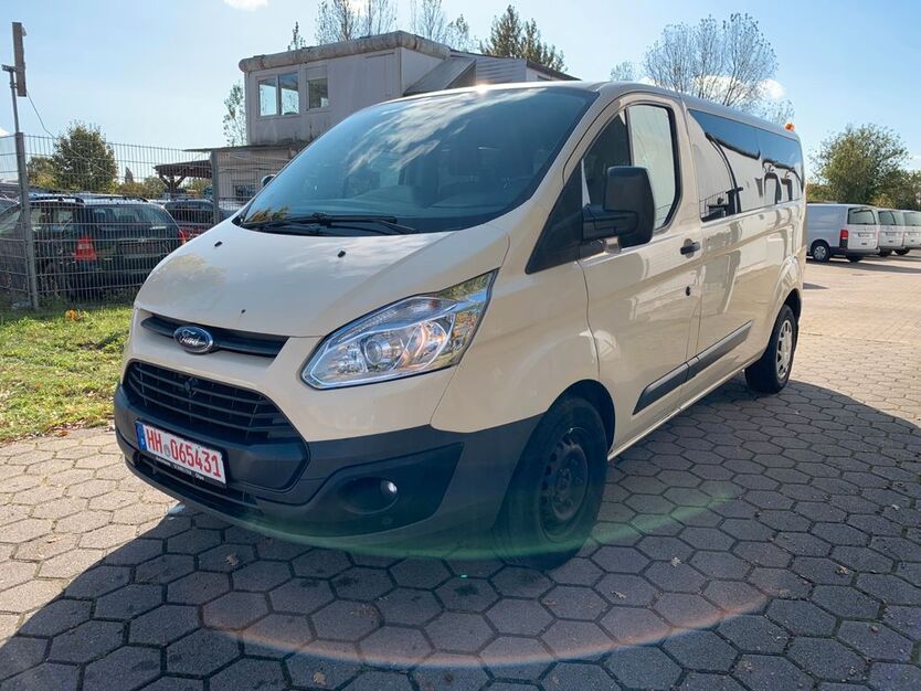 Ford Tourneo Custom 348.193 km 9.990 € Hamburg 20539