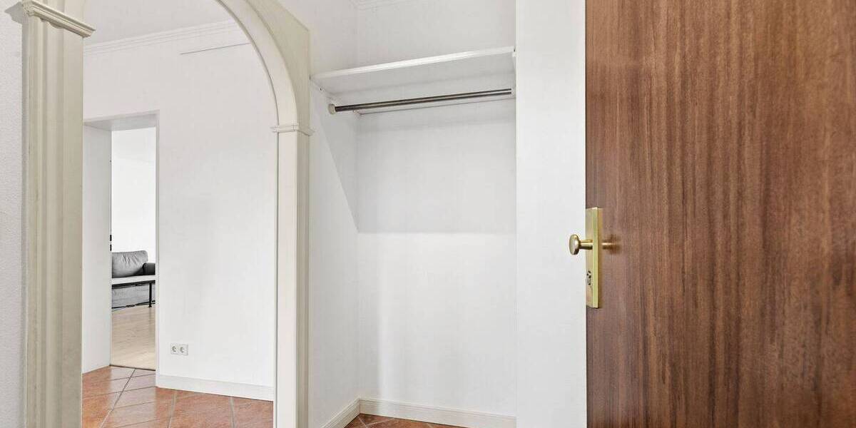 Etagenwohnung Halstenbek - 3 Zimmer, 82 m&sup2;, 299.000&euro; | Angebot:26188172