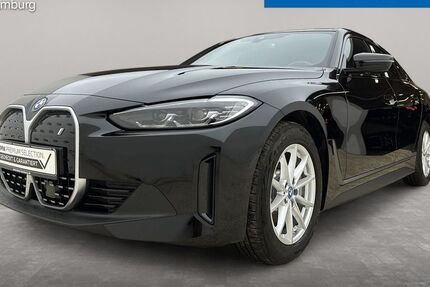 BMW i4 12.373 km 36.994 &euro; Barsbüttel bei Hamburg 22885