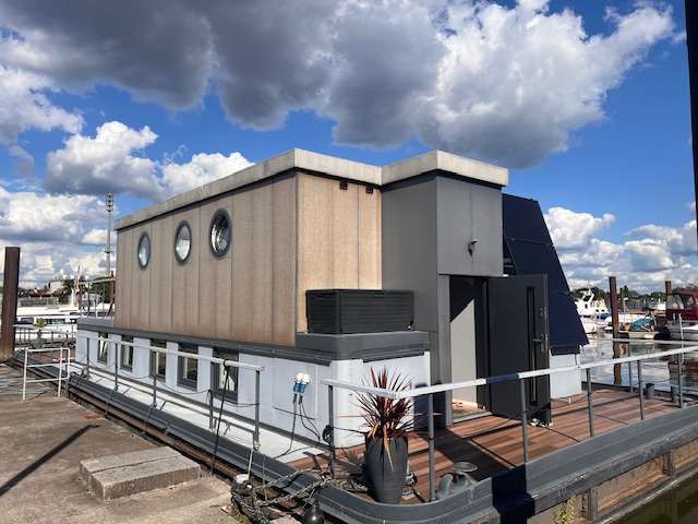 Etagenwohnung Hamburg Rothenburgsort - 4 Zimmer, 120 m&sup2;, 350.000&euro; | Angebot:26503166