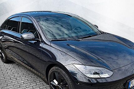 Hyundai IONIQ 6 9.990 km 44.900 € Rellingen 25462