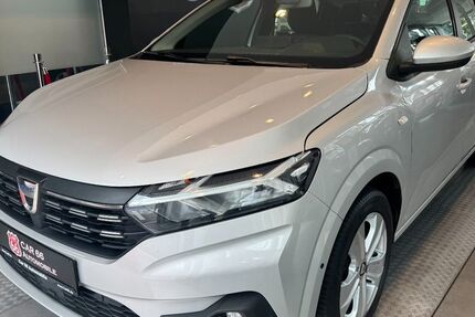 Dacia Sandero 174.000 km 9.900 &euro; Hamburg 22547