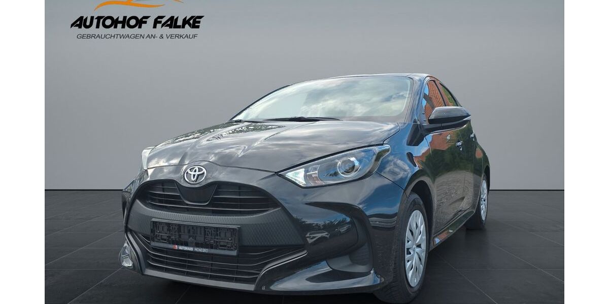 Toyota Yaris 13.855 km 13.850 &euro; Jork 21635