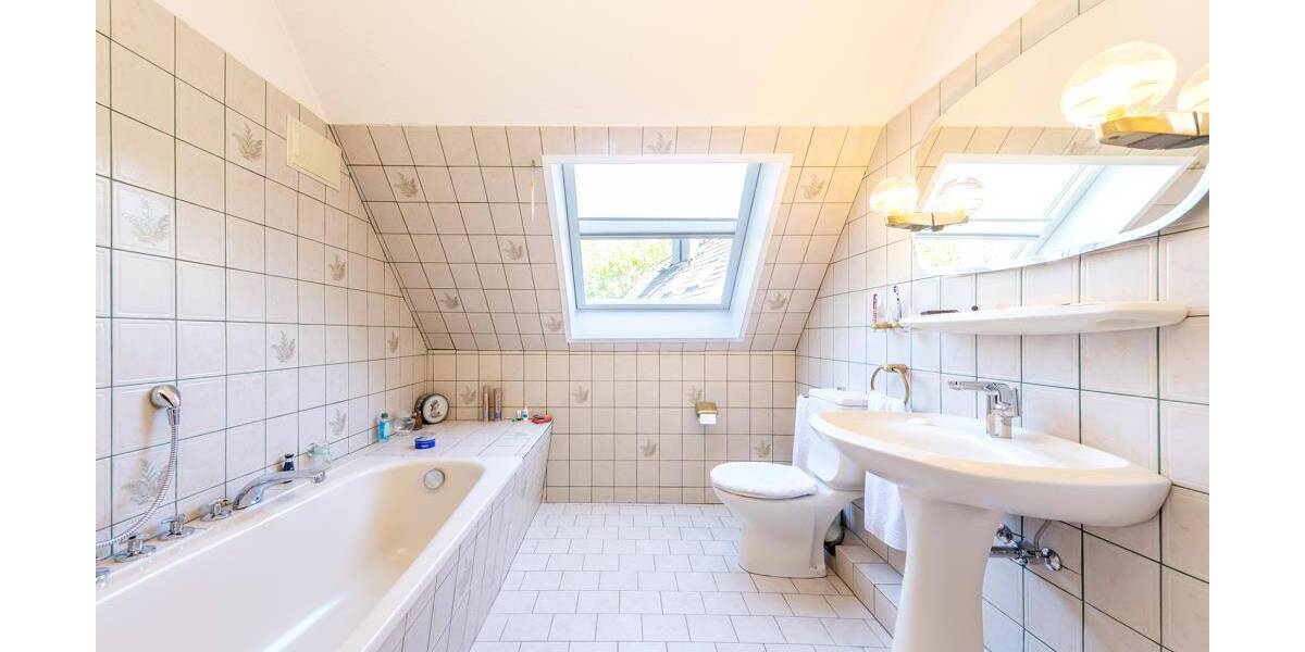 Doppelhaushälfte Hamburg Lohbrügge - 4 Zimmer, 114 m&sup2;, 475.000&euro; | Angebot:26499444