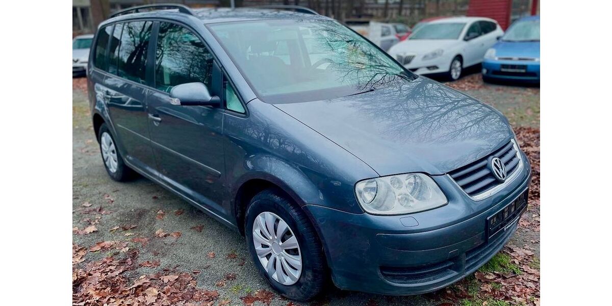 VW Touran 299.000 km 2.999 &euro; Hamburg 22419