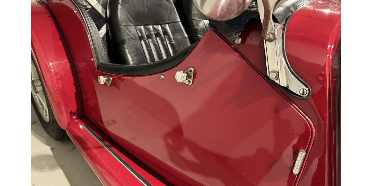 Morgan Plus 8 Early Bird mit zauberhafter Patina 78.000 km 34.999 &euro; Hamburg 22339