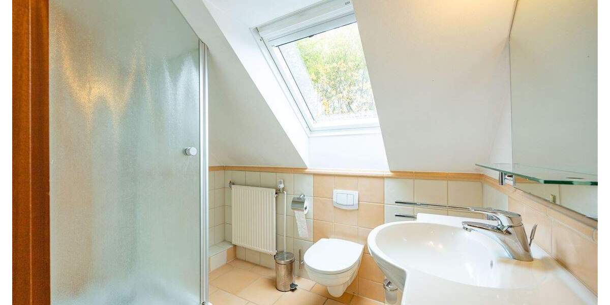 Doppelhaushälfte Hamburg Lurup - 6 Zimmer, 160 m&sup2;, 649.000&euro; | Angebot:25666547