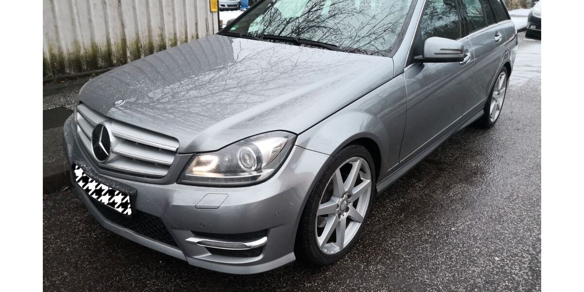 Mercedes-Benz C 250 294.000 km 8.900 &euro; Hamburg 21077