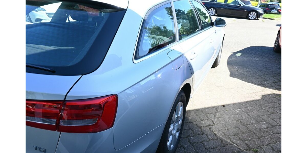 Audi A6 2.0 TDI Avant Aut Klimaaut Navi PDC Alu 1Hand 90.000 km 14.600 &euro; Seevetal - Hittfeld 21218