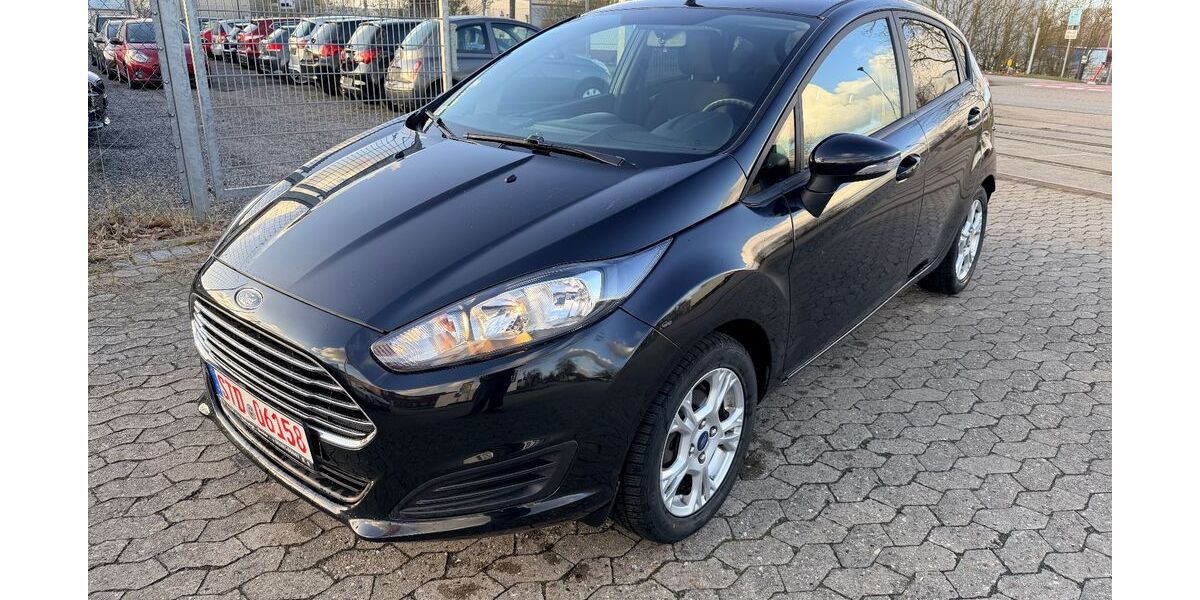 Ford Fiesta 78.000 km 6.599 &euro; Buxtehude 21614