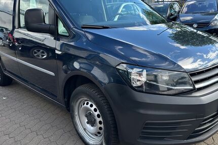 VW Caddy 97.000 km 8.900 &euro; Hamburg 20537