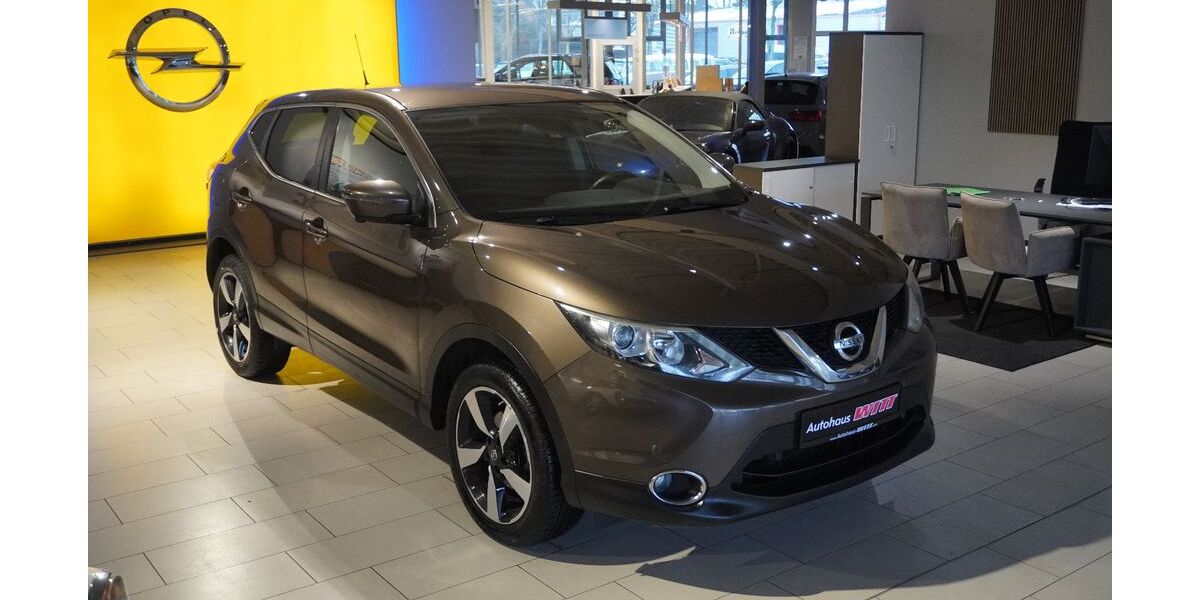 Nissan Qashqai 55.800 km 11.990 &euro; Hollenstedt 21279