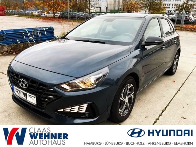 i30