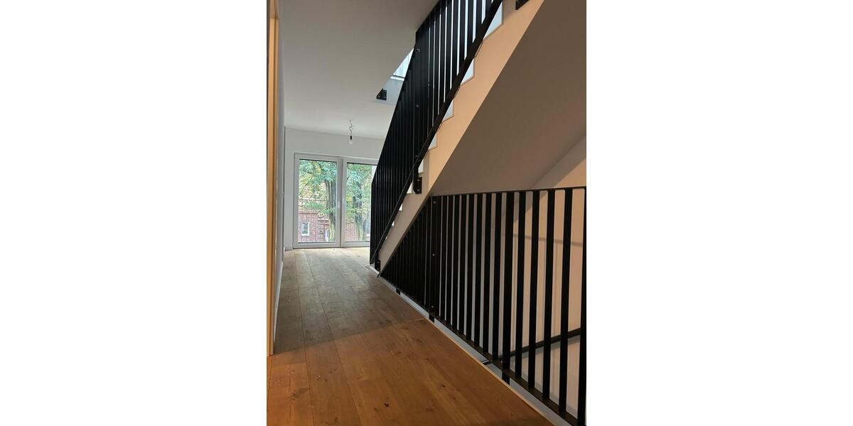 Maisonettenwohnung Hamburg Wandsbek - 4 Zimmer, 122 m&sup2;, 2.440&euro; | Angebot:26350382