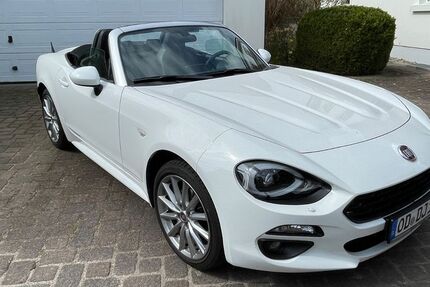 Fiat 124 Spider 12.544 km 21.900 &euro; Großensee 22946
