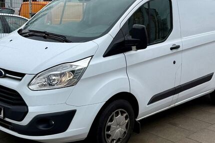 Ford Transit Custom 219.000 km 8.850 &euro; Hamburg 20097
