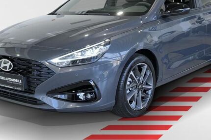 Hyundai i30 4.500 km 27.490 &euro; Hamburg 21031