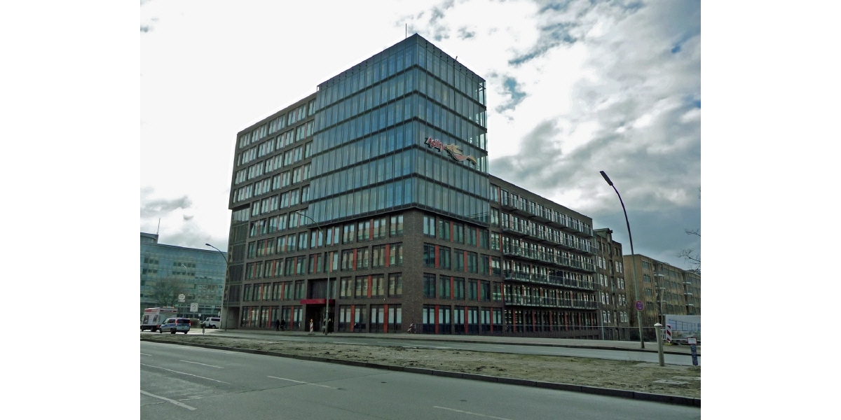Moderne Büro- und Ausstellungsfläche im 9. OG vom H82 - Für den Mieter provisionsfrei. - Gewerbeobjekt Hamburg Hamburg-Mitte | Angebot:27207951