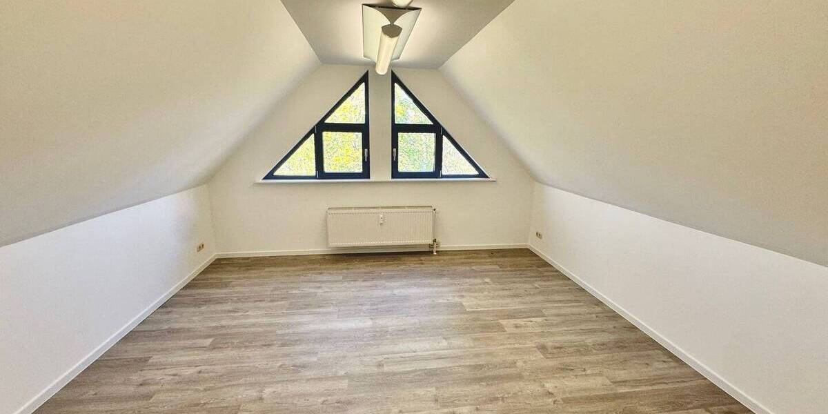 Gewerbeobjekt Hamburg Sülldorf - 3 Zimmer, 90 m&sup2;, 1.180&euro; | Angebot:26806982