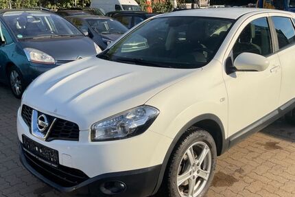 Nissan Qashqai 238.500 km 5.490 € Hamburg 21107