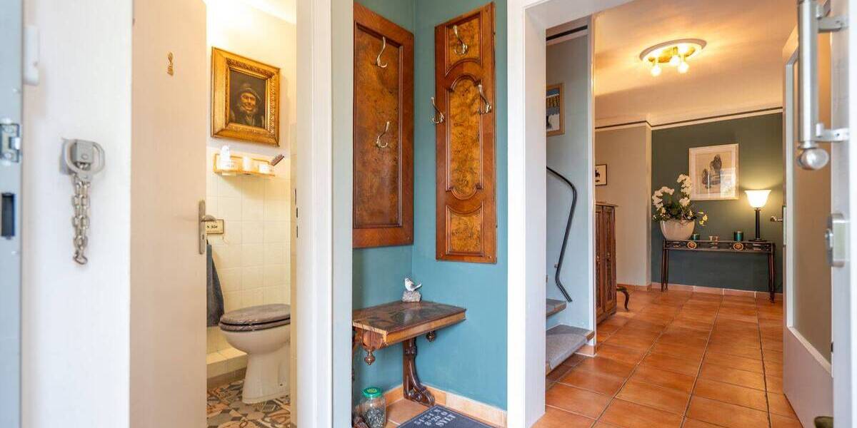 Mehrfamilienhaus, Wohnhaus Hamburg Rahlstedt - 9 Zimmer, 269 m&sup2;, 750.000&euro; | Angebot:26698011