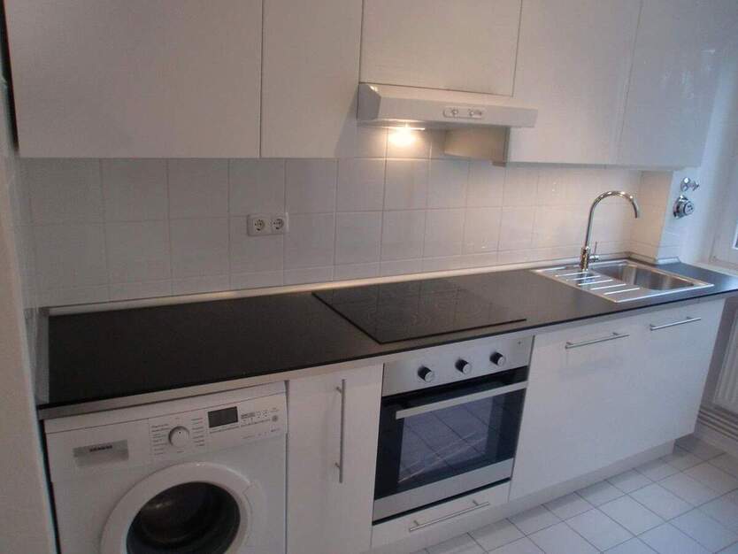 Gepflegte 2- Zi-Wohnung, 54,89qm, tolle EBK in Barmbek 2 zimmer