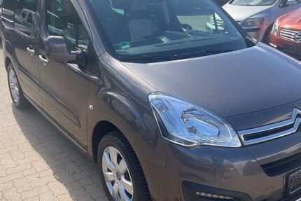 Citroen Berlingo 57.740 km 9.999 &euro; Hamburg 21107