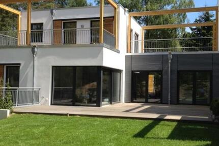 Haus Buchholz in der Nordheide - 5 Zimmer, 249 m&sup2;, 2.610&euro; | Angebot:25049154